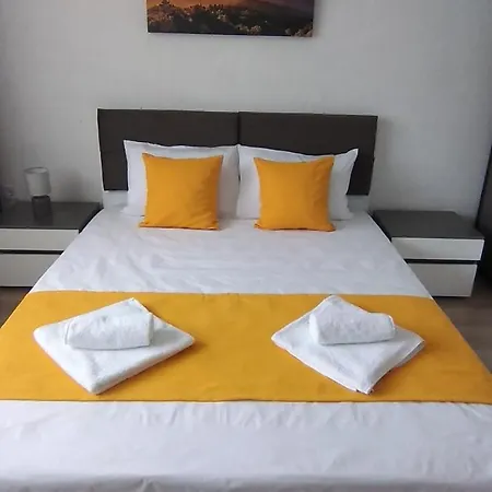 къща росена - за гости