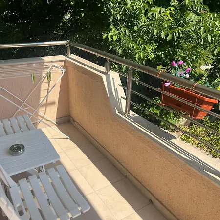 къща росена - за гости 3*