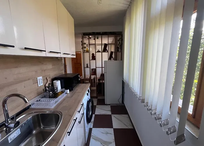 Къща за гости къща росена - за гости 3*